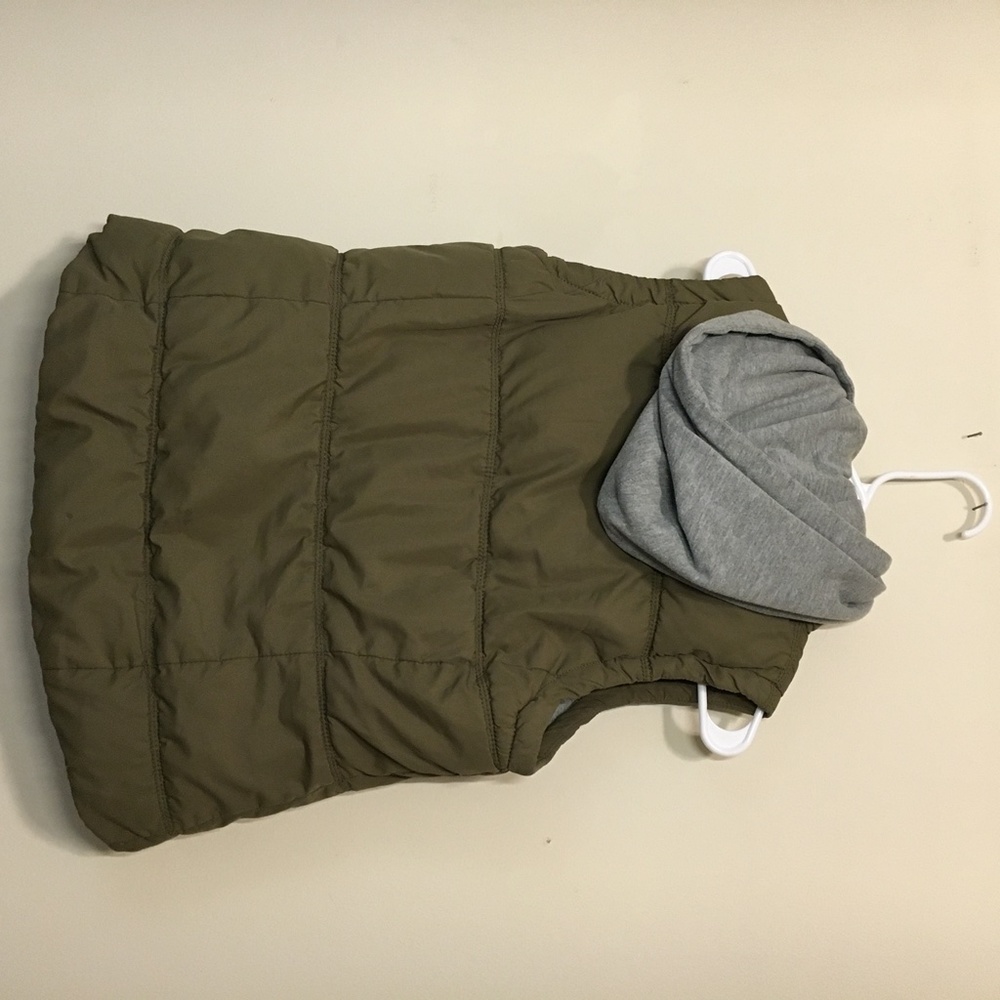 Rough Hewn Green Vest - Picture 4 of 5